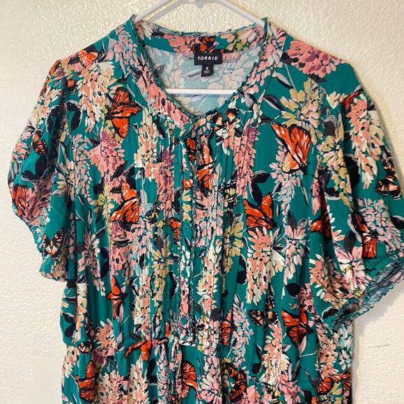 Torrid Green Floral Stretch Challis Pintuck Tiered Midi Dress Plus Size 3 3X - Picture 11 of 11